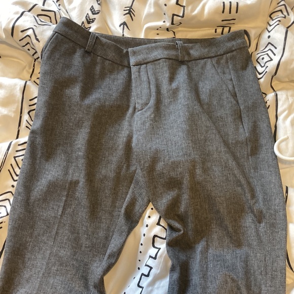 Dress pants, size 8. - Picture 2 of 2